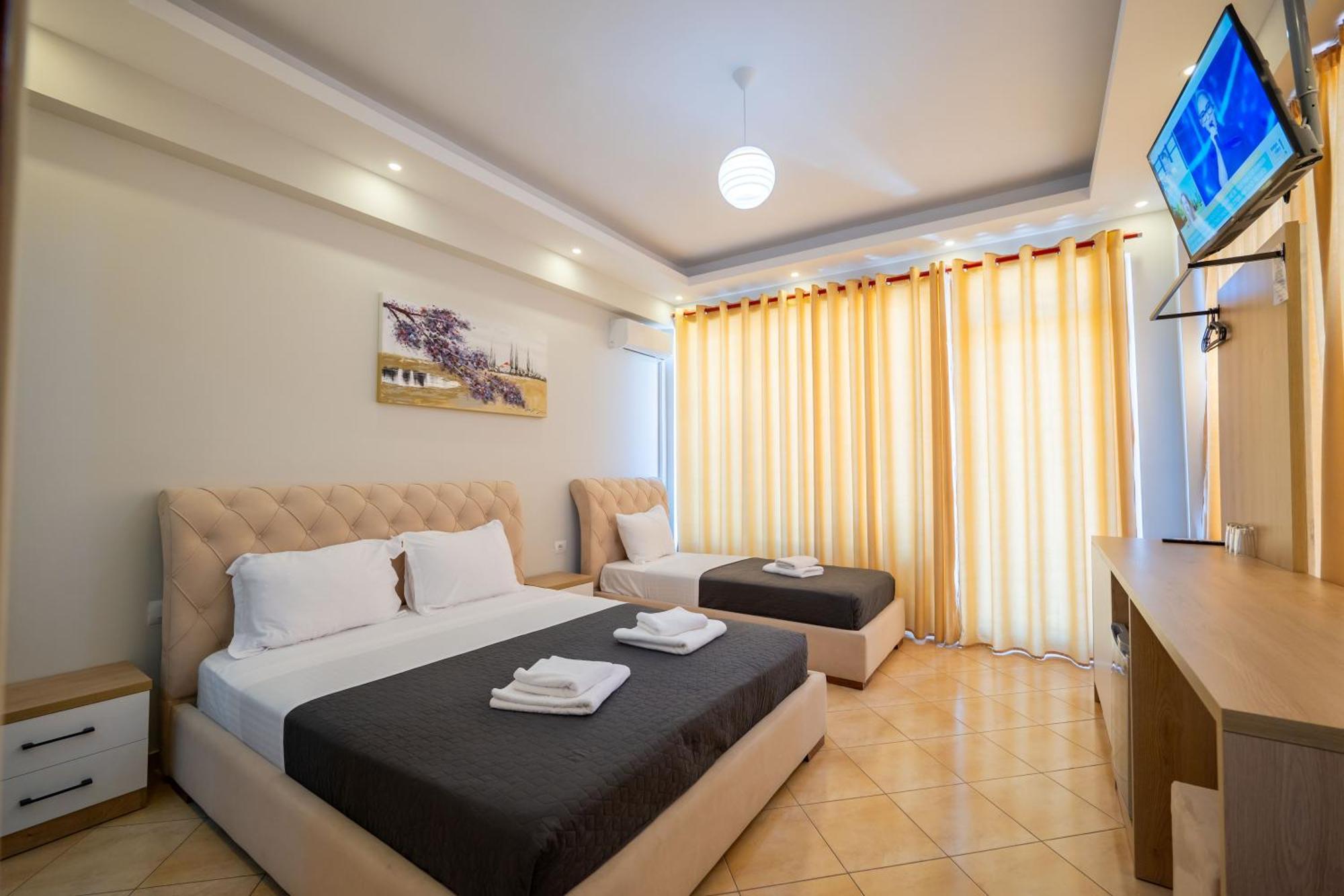 Hotel Milo Ксамил Экстерьер фото